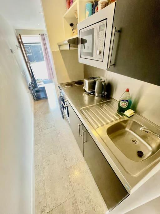 Cambridge City Centre Studio, Sleeps 3 외부 사진