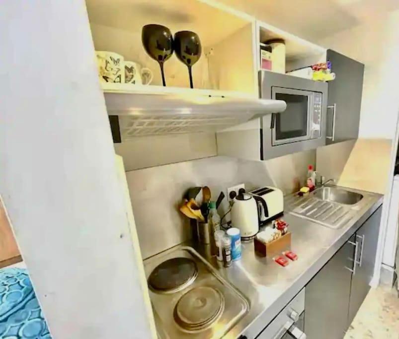 Cambridge City Centre Studio, Sleeps 3 외부 사진